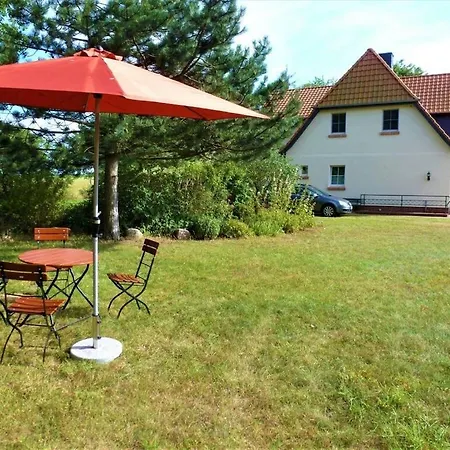 With 2 Bedrooms * Rothehaus